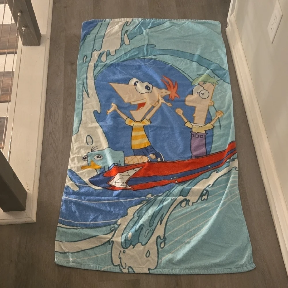 Vintage Disney Store‎ Phineas And Ferb Beach Towel